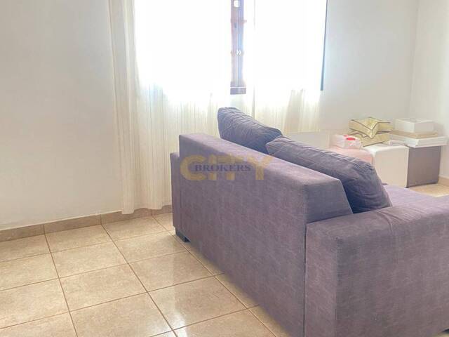 Casa para Venda em Várzea Grande - 3