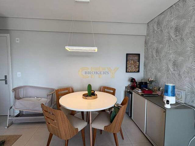 Apartamento para Venda em Cuiabá - 2