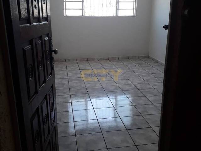 #2018 - Apartamento para Venda em Cuiabá - MT