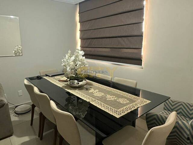 Apartamento para Venda em Cuiabá - 2