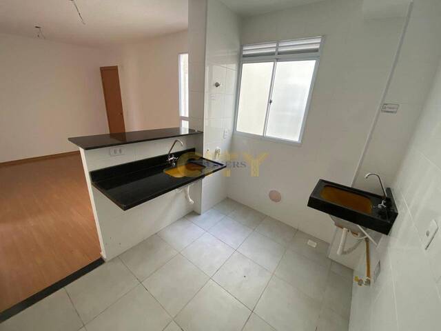 Apartamento para Venda em Várzea Grande - 4