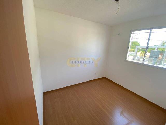 Apartamento para Venda em Várzea Grande - 5