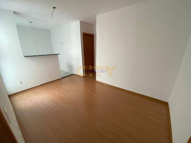Apartamento para Venda em Várzea Grande - 2