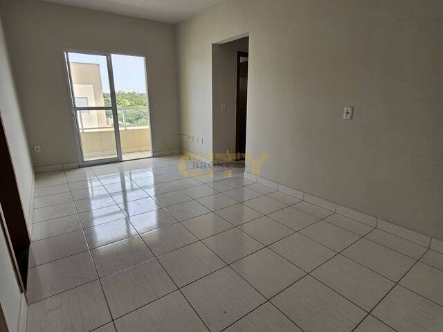 #2040 - Apartamento para Venda em Cuiabá - MT - 1