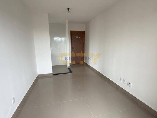 Apartamento para Venda em Cuiabá - 2