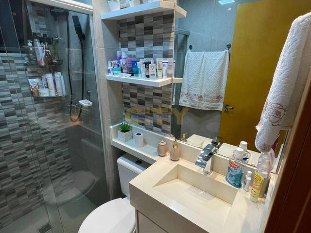 Apartamento para Venda em Várzea Grande - 5