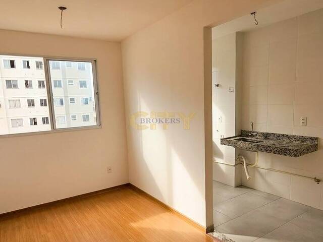 #2082 - Apartamento para Venda em Cuiabá - MT