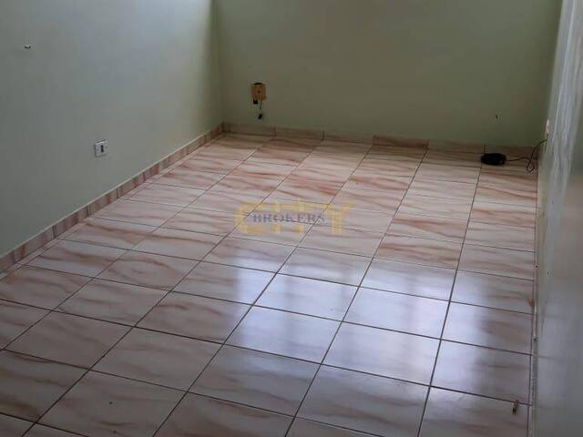 Apartamento para Venda em Cuiabá - 3