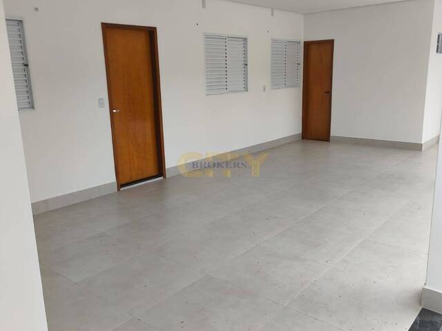Casa para Venda em Cuiabá - 2