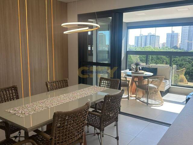 Apartamento para Venda em Cuiabá - 2