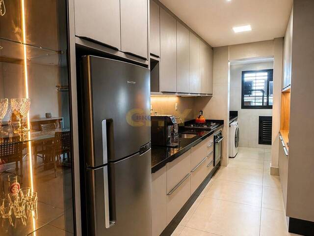 Apartamento para Venda em Cuiabá - 5