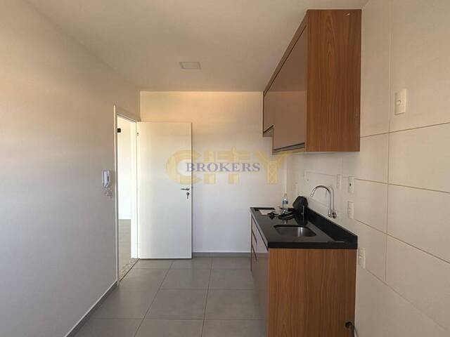 Apartamento para Venda em Cuiabá - 2