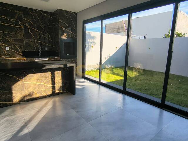 #2119 - Casa para Venda em Cuiabá - MT - 1