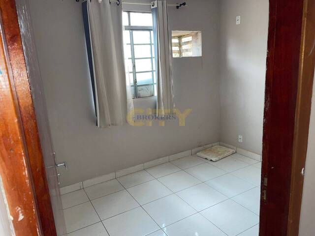 #2124 - Apartamento para Venda em Cuiabá - MT - 3