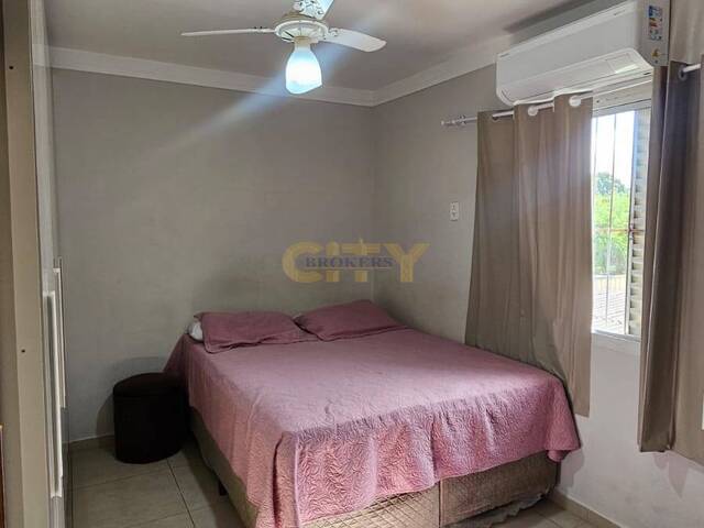 Apartamento para Venda em Cuiabá - 4