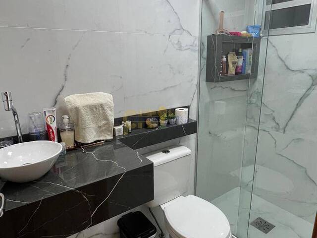 Apartamento para Venda em Cuiabá - 4