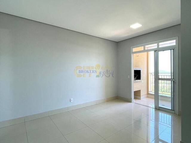 Apartamento para Venda em Cuiabá - 2
