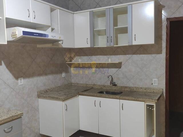 Casa para Venda em Cuiabá - 2