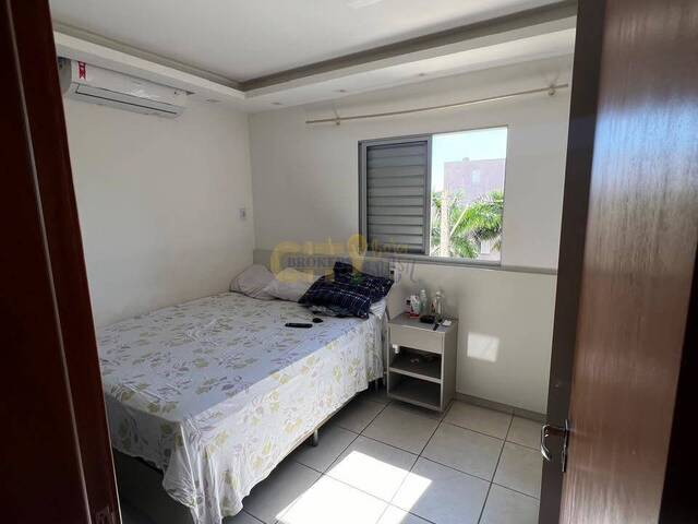 Apartamento para Venda em Cuiabá - 3