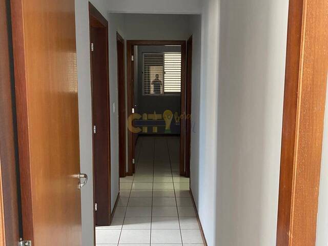 Apartamento para Venda em Cuiabá - 5