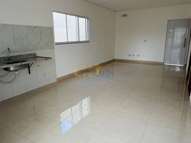 Casa para Venda em Cuiabá - 2