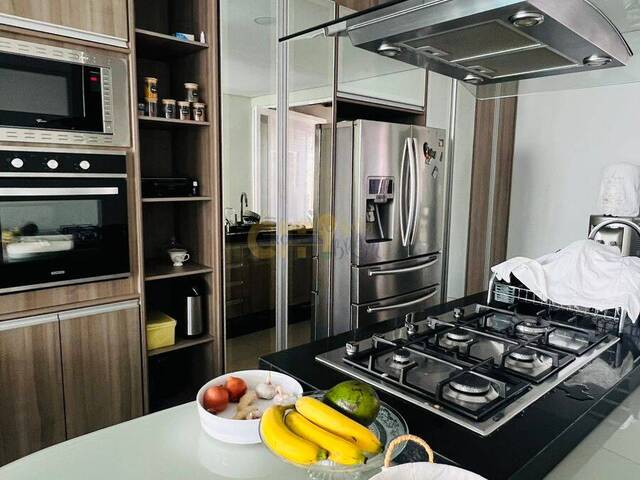 Casa para Venda em Várzea Grande - 2