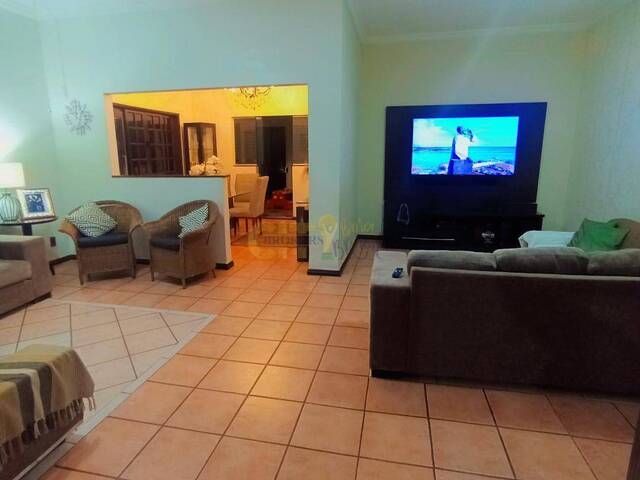 #2163 - Casa para Venda em Cuiabá - MT - 3