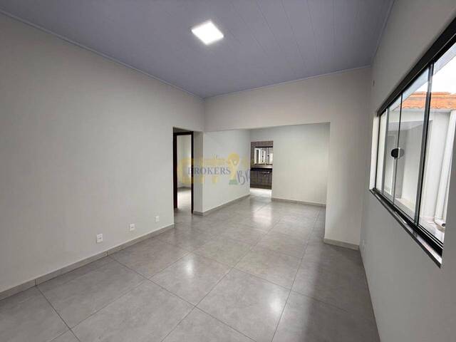Casa para Venda em Cuiabá - 3