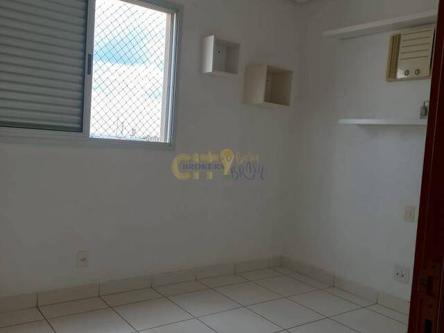 Apartamento para Venda em Cuiabá - 5