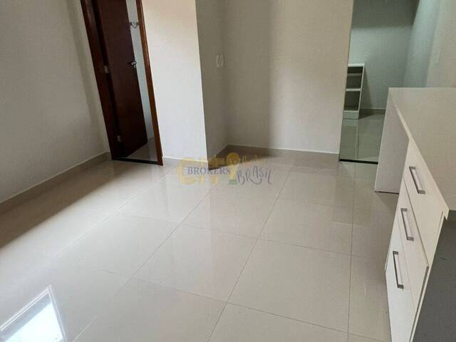 Casa para Venda em Cuiabá - 3