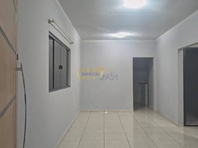 Casa para Venda em Cuiabá - 3