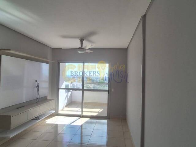 Apartamento para Venda em Cuiabá - 2