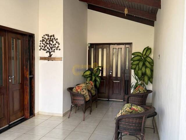 Casa para Venda em Cuiabá - 2
