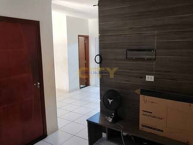 #2203 - Casa para Venda em Cuiabá - MT - 1