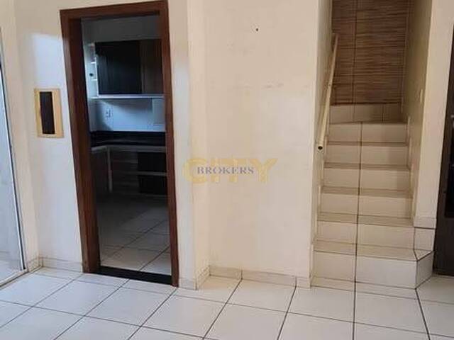 #2203 - Casa para Venda em Cuiabá - MT - 3