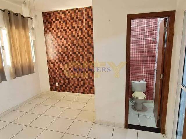#2203 - Casa para Venda em Cuiabá - MT - 2