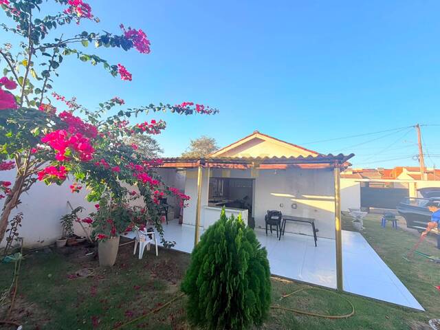 Casa para Venda em Várzea Grande - 5