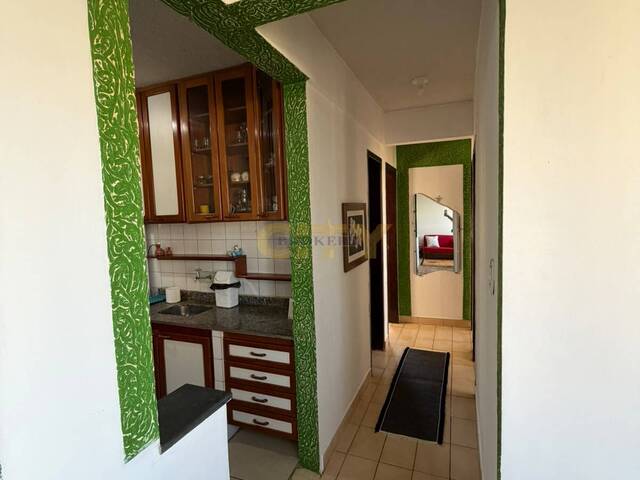 Apartamento para Venda em Cuiabá - 3