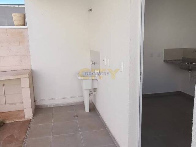 Casa para Venda em Várzea Grande - 5
