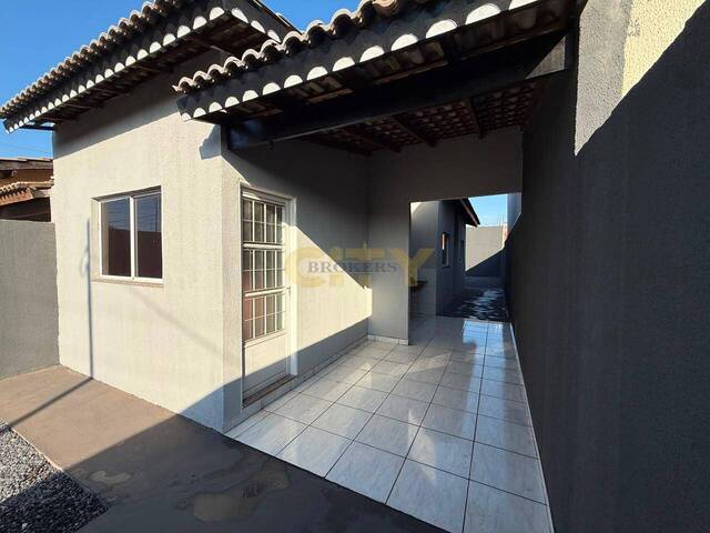 #2248 - Casa para Venda em Várzea Grande - MT - 2