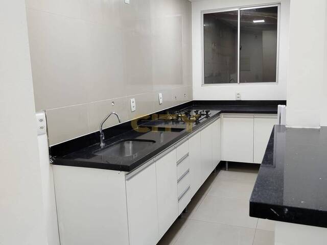 Apartamento para Venda em Cuiabá - 2