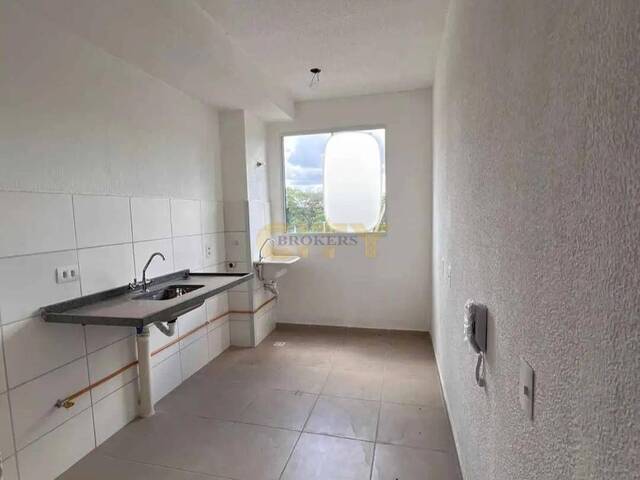 Apartamento para Venda em Cuiabá - 2