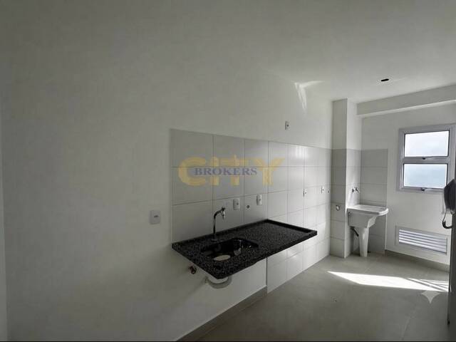 Apartamento para Venda em Cuiabá - 2