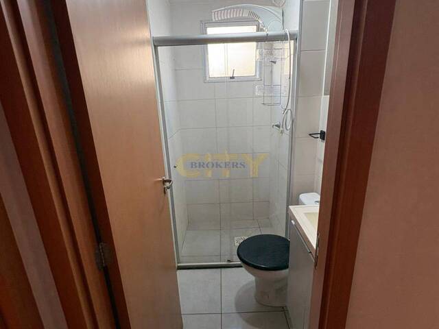 Apartamento para Venda em Várzea Grande - 4