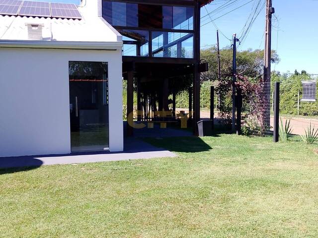 Casa para Venda em Chapada dos Guimarães - 2