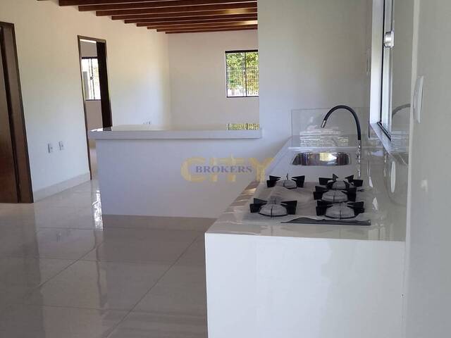 Casa para Venda em Chapada dos Guimarães - 4