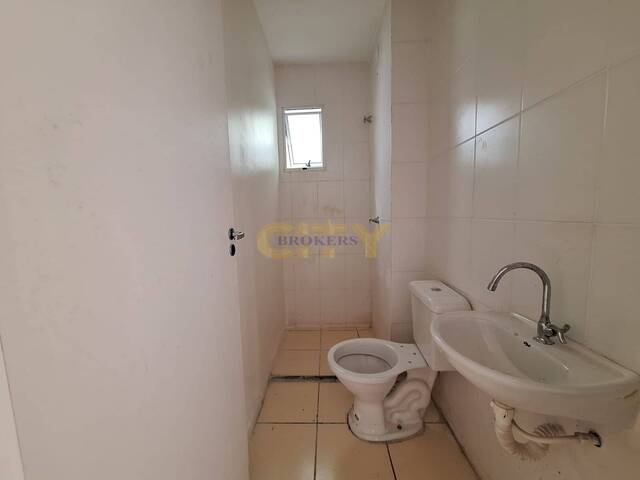 Apartamento para Venda em Várzea Grande - 5