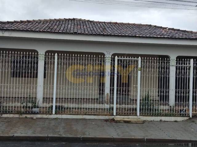#2307 - Casa para Venda em Cuiabá - MT - 1