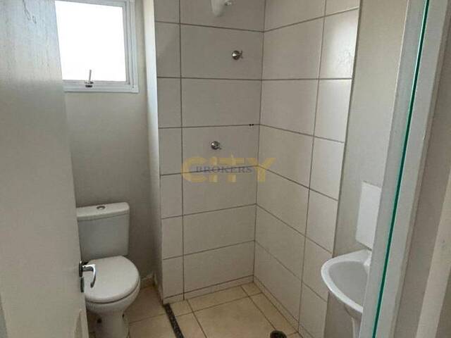 Apartamento para Venda em Cuiabá - 4