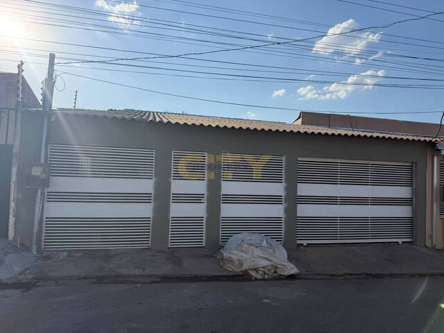 #2314 - Casa para Venda em Várzea Grande - MT - 1